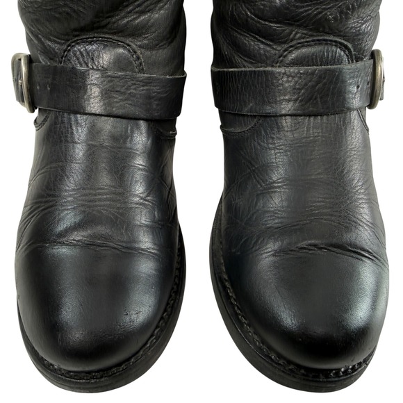 Shoes - Picture 4 of 12